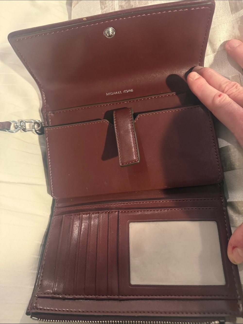 Michael Kors Wine Logo Wristlet Clutch - Picture 2 of 2